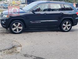 جیپ گراند شیرۆکی